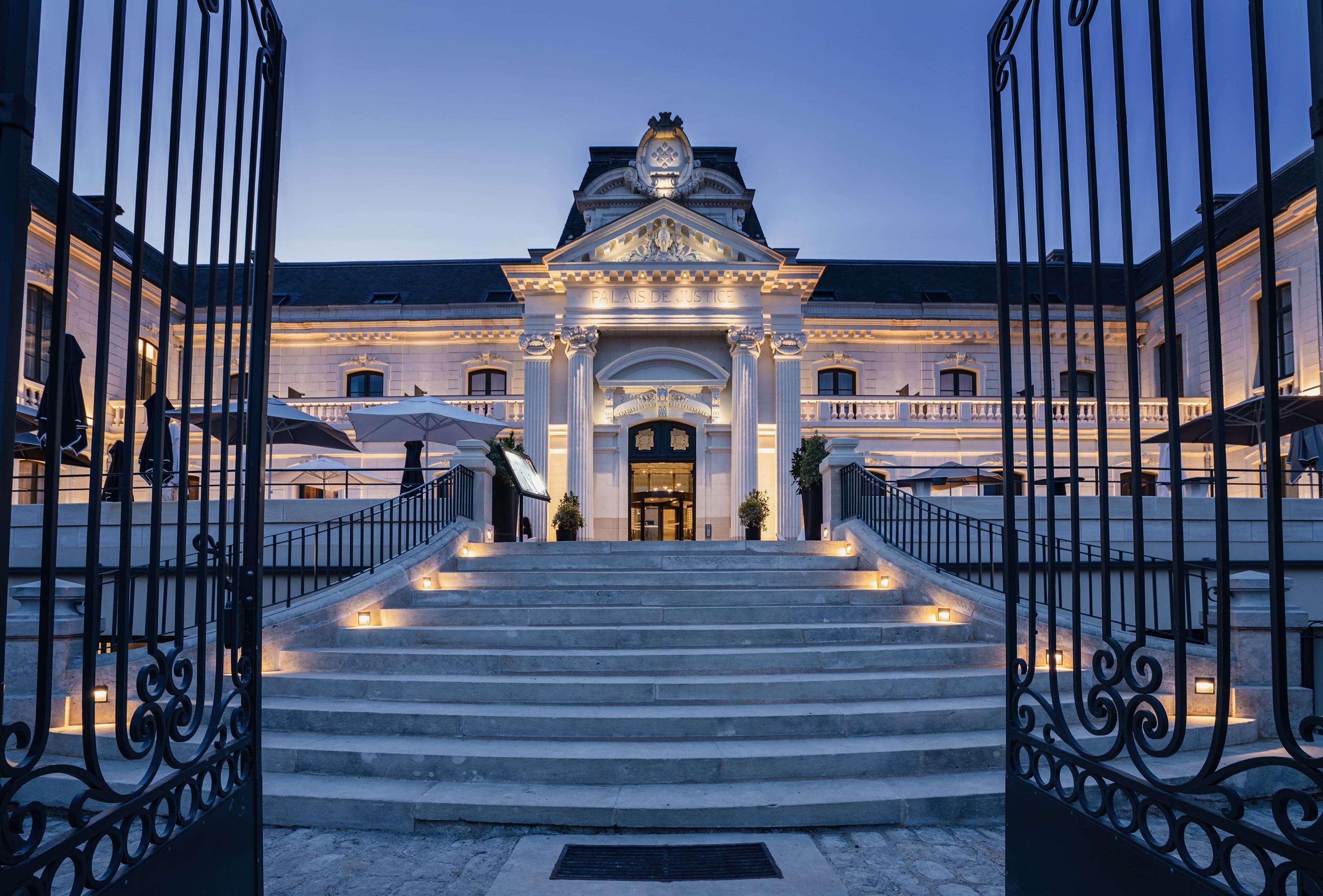 Best Western Premier Hotel De La Cite Royale Loches Dış mekan fotoğraf